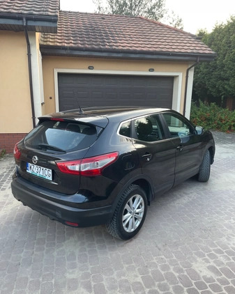 Nissan Qashqai cena 50000 przebieg: 119000, rok produkcji 2016 z Bydgoszcz małe 154